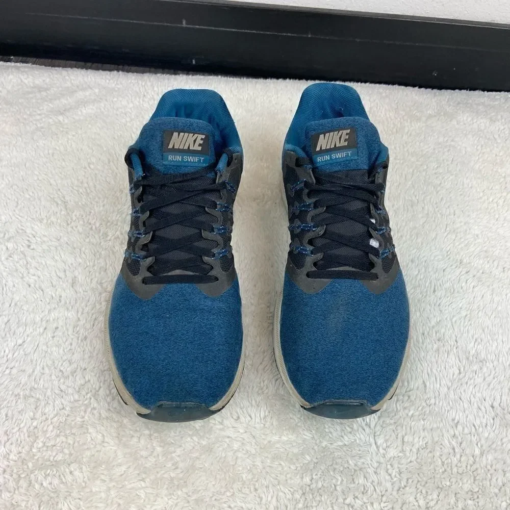 Nike run swift